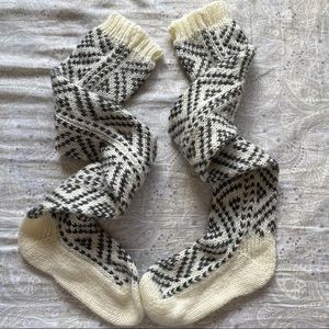 FP | Thigh High Knit Patterned Socks